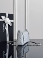 CHANEL MASTER CAVIAR 25B CLUTCH WITH CHAIN BAG IN BLACK  21*14*5.5cm - Image 2