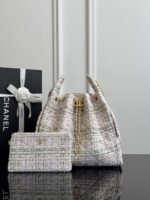 CHANEL MASTER 25 MEDIUM HANDBAG 40*30*15cm