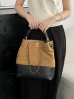 Chanel 25A Hobo Vertical Deer Brown 36*32*11.5cm - Image 2