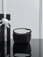 CHANEL MASTER 25B HOBO LUNCH BOX BAG 21.5*19*7.5 - Image 6