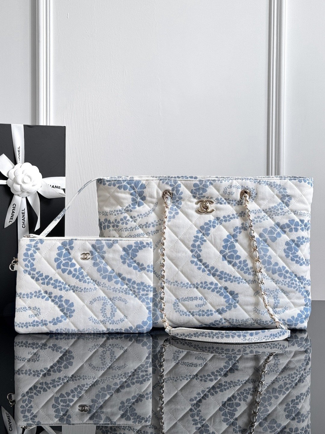 13408705415029186 CHANEL MASTER 25m beach bag 36.5*28*12.5cm - Image 1