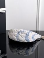 CHANEL MASTER  25m beach dumpling bag 29*15.5*7.5cm - Image 7