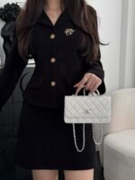 CHANEL MASTER CLUTCH WITH CHAIN LAMBSKIN, STRASS & GOLD-TONE METAL BLACK  18.5*11*6cm - Image 4