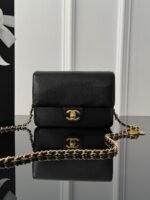 CHANEL MASTER 24k small gold coin flap bag  17.5*13*6cm