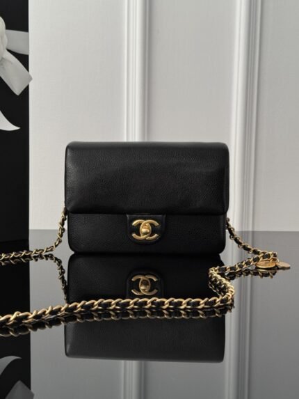 CHANEL MASTER 24k small gold coin flap bag  17.5*13*6cm