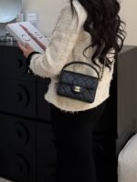 CHANEL MASTER FLAP BAG WITH TOP HANDLE  16*11*4cm - Image 3