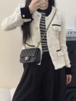 CHANEL MASTER  Hard bottomed golden ball 17*12.5*5cm - Image 3