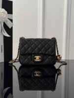 CHANEL MASTER  Hard bottomed golden ball 17*12.5*5cm