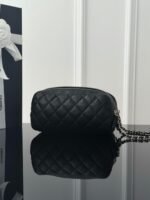 CHANEL MASTER  24C Toiletry & Makeup Bag 18*11*10cm - Image 6