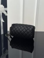 CHANEL MASTER  24C Toiletry & Makeup Bag 18*11*10cm - Image 7
