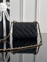 CHANE MASTER CAVIAR WALLET ON CHAIN  18*13*5.5cm - Image 6