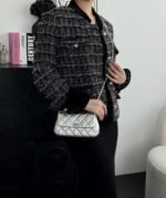CHANEL MASTER CLUTCH WITH CHAIN  20*11*5.5cm - Image 3