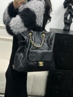 CHANEL MASTER 25C LARGE DRAWSTRING SHOPPING BAG 36*34*12cm - Image 2