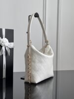 CHANEL MASTER  25s hobo backpack 33*27*10.5cm - Image 5