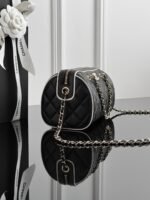 CHANEL MASTER BOSTON BOWLING BAG 18.5*11.5*11cm - Image 5