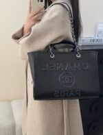 CHANEL MASTER  24A Small Beach Bag - Image 3