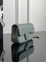 CHANEL MASTER MINI FLAP BAG SHINY LANBSKIN IN BLACK  20*13*7cm - Image 5