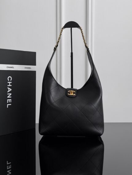 CHANEL MASTER  25p Hobo Black Gold Buckle 37*30*14cm