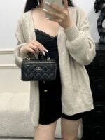 CHANEL MASTER  23A handle box 16*9.5*8cm - Image 2