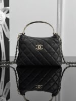 CHANEL MASTER  25s lunch box bag series 18.5*14.5*7cm