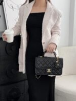 CHANEL MASTER  25B four-leaf clover 25*16.5*8.5cm - Image 2