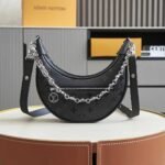 LOUIS VUITTON LOOP  23*13*6cm