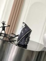 LOUIS VUITTON PALM SPRINGS MINI BACKPACK 17*22*10cm - Image 2