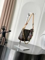 LOUIS VUITTON MURAKAMI LV X TM POCHETTE ACCESSOIRES  22*13*4cm - Image 4