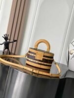 LOUIS VUITTON  Ellis 19.5*12*11.5cm - Image 3