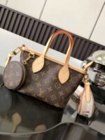 LOUIS VUITTON NEVERFULL BB  24*14*9cm