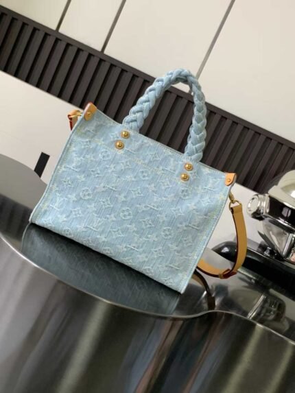 LOUIS VUITTON  OnTheGo 28*23*10.5cm