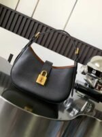 LOUIS VUITTON  Low Key Shoulder Bag 26*18*7CM