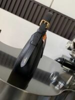 LOUIS VUITTON  Low Key Shoulder Bag 26*18*7CM - Image 2