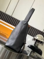 LOUIS VUITTON  Low Key Hobo 31*35*18cm - Image 2