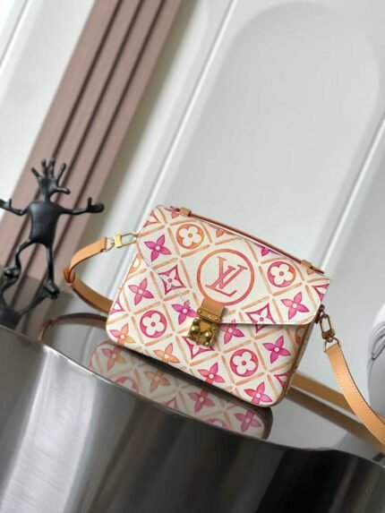 LOUIS VUITTON POCHETTE MÉTIS 25*19*7cm