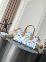 LOUIS VUITTON ONTHEGO EAST WEST  25*13*10cm