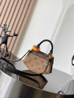 Louis Vuitton Pico Tilsitt 16*12*5cm - Image 3