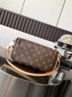 LOUIS VUITTON POCHETTE ACCESSOIRES 23.5*13.5*4cm - Image 3