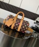 LOUIS VUITTON KEEPALL BANDOULIÈRE 25 25*15*11cm