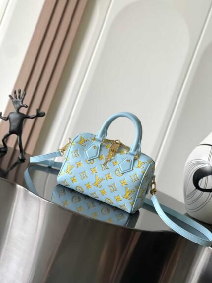 LOUIS VUITTON SPEEDY BANDOULIERE 20   20*15*12.5cm