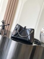 LOUIS VUITTON CARRYALL VIBE BB  26*17*10cm