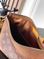 LOUIS VUITTON POCHETTE ACCESSOIRES XL 28x 16.5 x9cm - Image 4