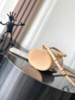 LOUIS VUITTON  Nano Bucket 13x17x9cm - Image 4