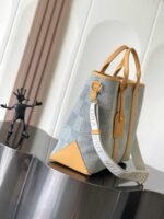 LOUIS VUITTON Weekend Tote 43x34x17.5cm - Image 2