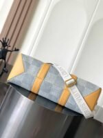 LOUIS VUITTON Weekend Tote 43x34x17.5cm - Image 4