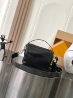 LOUIS VUITTON NIL 25*17.5*11cm - Image 3