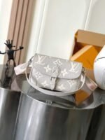 LOUIS VUITTON DIANE 24*15*9cm