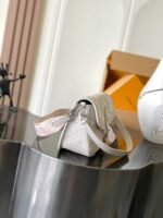 LOUIS VUITTON DIANE 24*15*9cm - Image 2