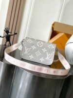 LOUIS VUITTON DIANE 24*15*9cm - Image 3