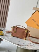 LOUIS VUITTON SIDE TRUNK PM 15*12.5*8cm